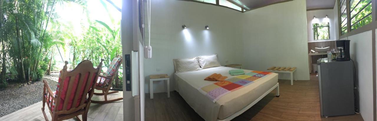 La Perlita Bed & Breakfast Jacó Eksteriør bilde